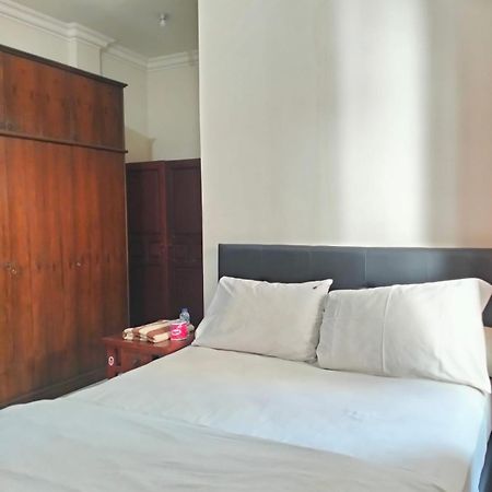 Nakula Familiar Inn Denpasar Extérieur photo