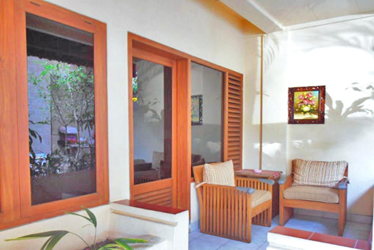 Nakula Familiar Inn Denpasar Extérieur photo
