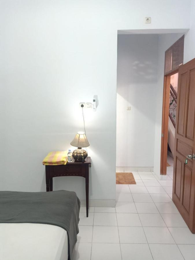 Nakula Familiar Inn Denpasar Extérieur photo